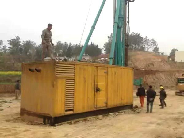 鱼台如何判断水冷式机油散热器密封件是否需要更换？